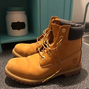 Timberlands Women’s Size 10, lightly worn